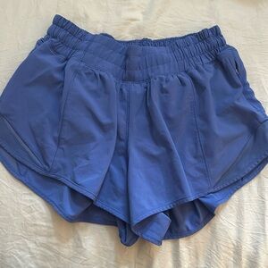 Lululemon hotty hot shorts size 4. 2.5”. Blue